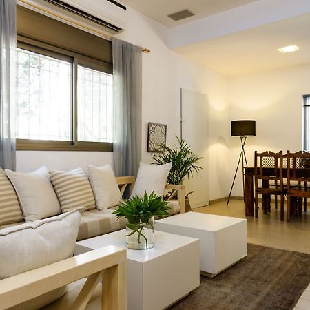Your Home At Frishman Beach Тель-Авив Экстерьер фото